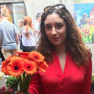 Meet your Posher, Caroline